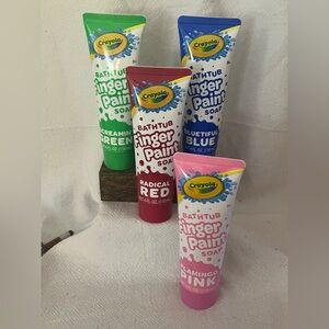 Crayola Bathtub Finger Paint Soap Set - 4oz bottles Green, Red, Blue, Pink NEW